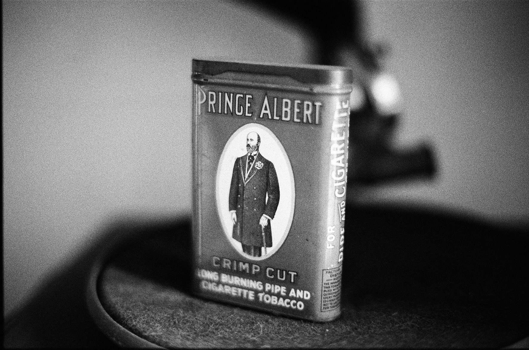 I found this in a flea market.